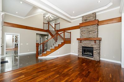 7568 149 St, House other with 11 bedrooms, 7 bathrooms and 9 parking in Surrey BC | Image 3