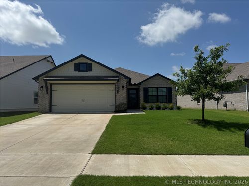 13008 E 125th Pl N, Collinsville, OK, 74021-3862 | Card Image