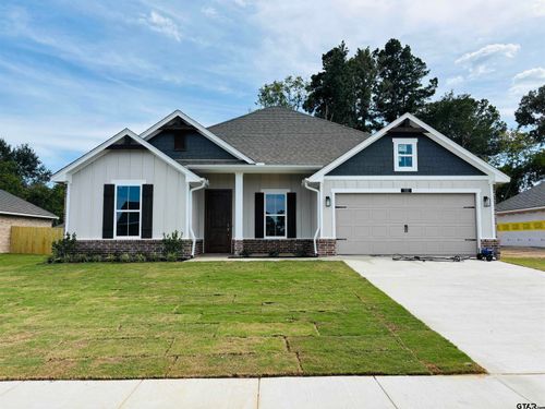 332 Erica Way, Lindale, TX, 75771-1547 | Card Image