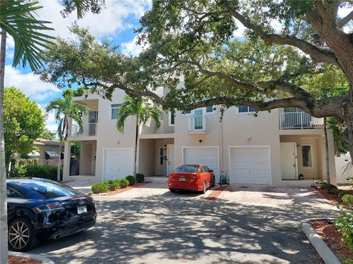 apt-2-1115 N 17th Ave, HOLLYWOOD, FL, 33020-3793 | Card Image