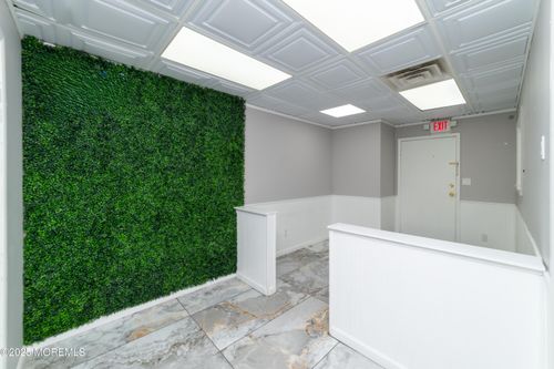 ste-2-239 Avenel St, Avenel, NJ, 07001-1400 | Card Image