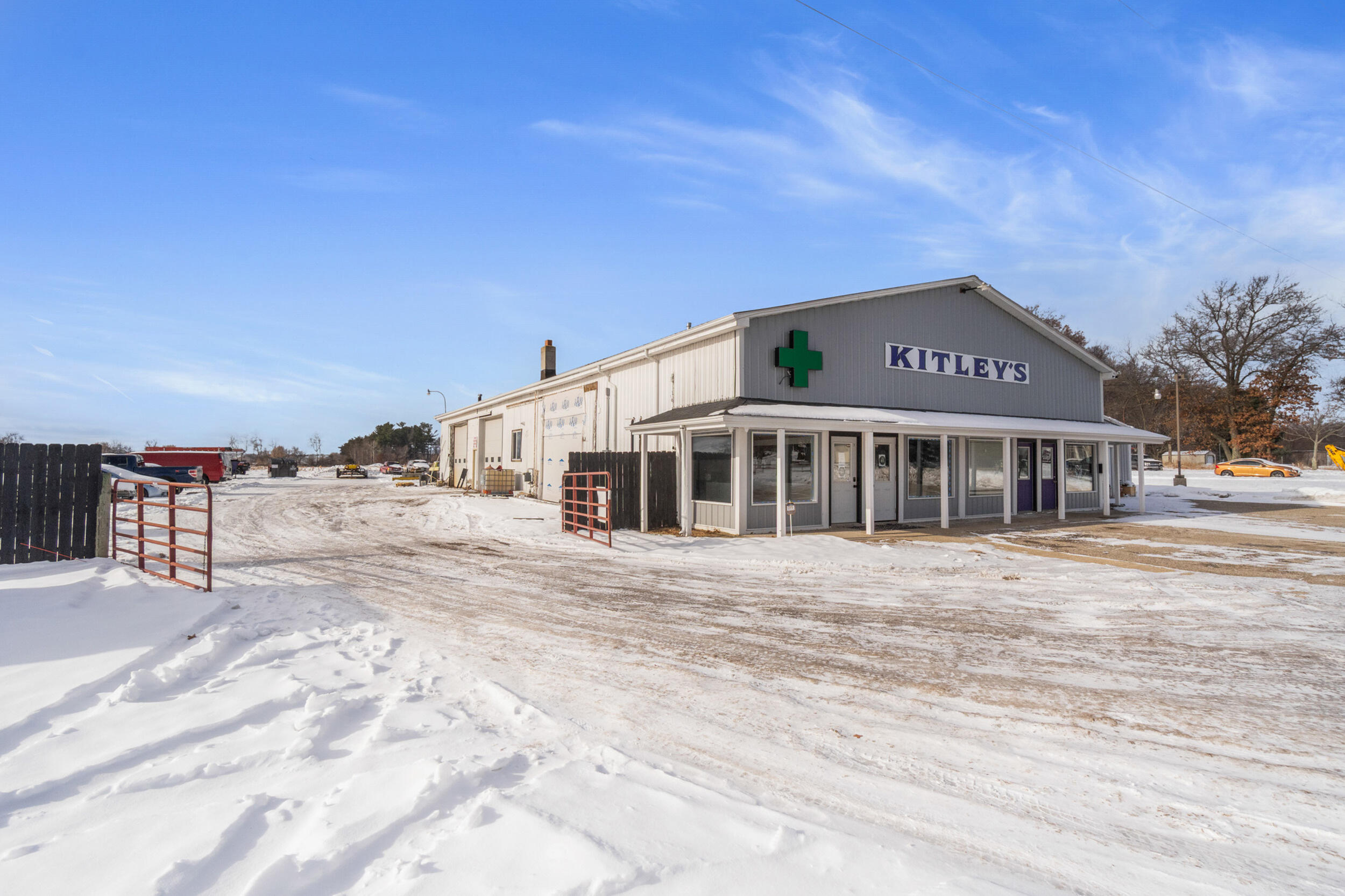5010 S M 106, Stockbridge, MI 49285