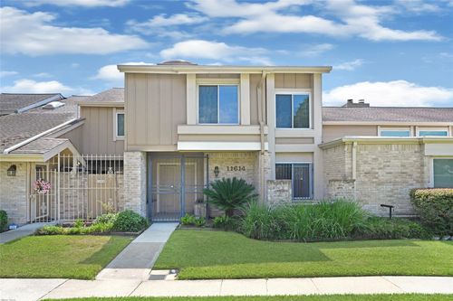 337-11614 Village Place Dr, Houston, TX, 77077-6737 | Card Image