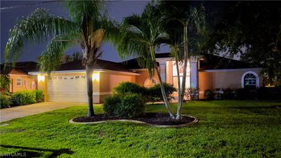 17 Se 15th Avenue, House other with 4 bedrooms, 2 bathrooms and null parking in Cape Coral FL | Image 1