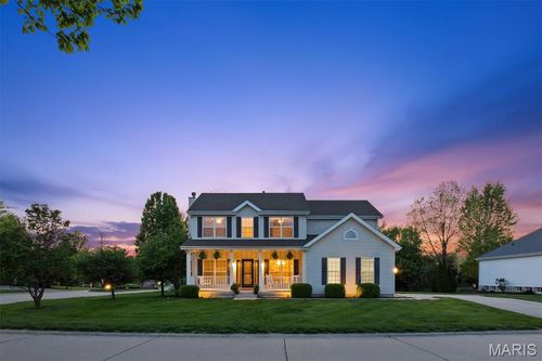 2201 Birmingham Dr, Shiloh, IL, 62221-7977 | Card Image