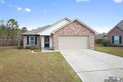 12746 Darby Dr, Walker, LA, 70785 | Card Image