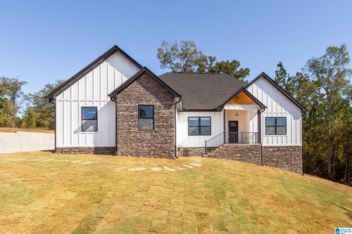 82 Jenni Ct, OXFORD, AL, 36203-8645 | Card Image