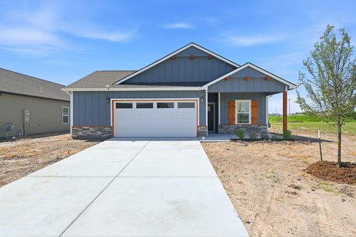 1558 N Emerald Valley Dr, Mulvane, KS, 67110-8625 | Card Image