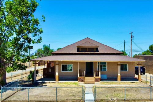 128 E 1st Street, Buttonwillow, CA, 93206 | Card Image
