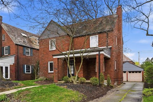 130 Yorkshire Dr, Pittsburgh, PA, 15208-2641 | Card Image