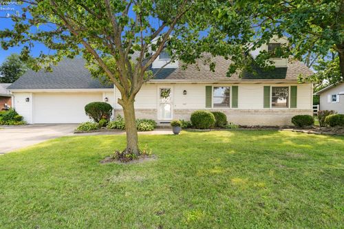 1107 Grant St, Port Clinton, OH, 43452-2215 | Card Image