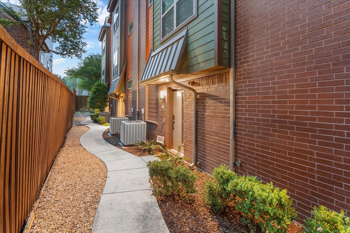 Residential Lease in Dallas 3