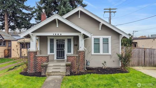 1203 N 2nd St, Renton, WA, 98057-5744 | Card Image