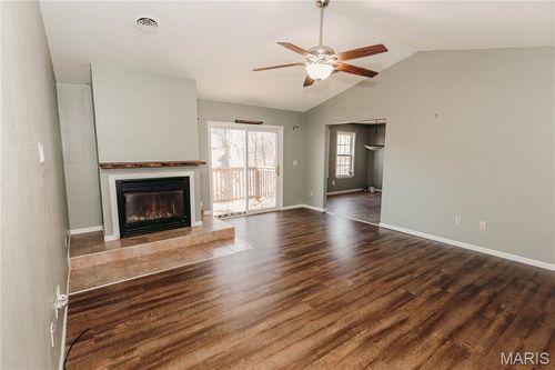 13446 Highway Z, Saint Robert, MO, 65584-3304 | Card Image