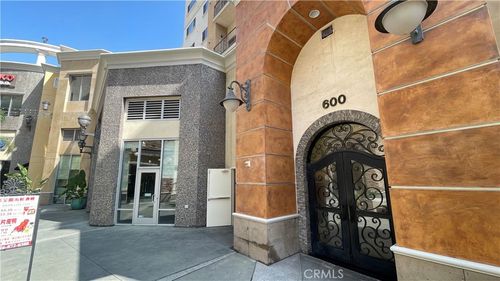 505-600 N Atlantic Blvd, Monterey Park, CA, 91754-1028 | Card Image