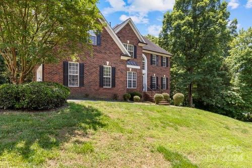 1000 Potters Bluff Road, Wesley Chapel, NC, 28110 | Card Image