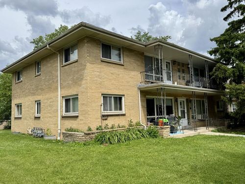 7328 W Honey Creek Drive, Milwaukee, WI, 53219 | Card Image