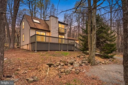 2231 Overlook Drive, Tobyhanna, PA, 18466 | Card Image