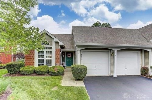 1236 Smugglers Way, Dayton, OH, 45459-5877 | Card Image