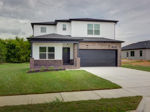 604 N Acacia Ave, Clever, MO, 65631-4207 | Card Image