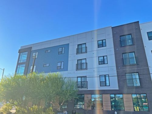 303-2220 Webberville Rd, Austin, TX, 78702-3681 | Card Image
