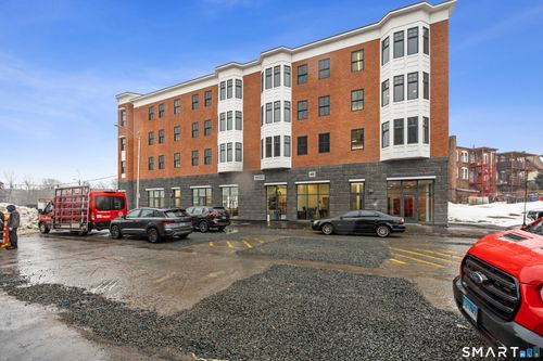 204-1355 Main St, Hartford, CT, 06103-1011 | Card Image