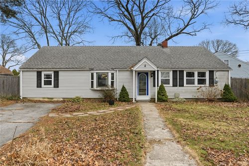 190 Pinnery Ave, Warwick, RI, 02886-3720 | Card Image