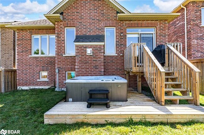 23 Curtis Way, House other with 4 bedrooms, 3 bathrooms and 4 parking in Springwater ON | Image 19