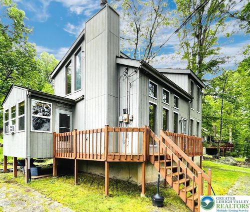 183 Radcliff Rd, Bushkill, PA, 18324-8510 | Card Image