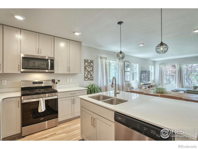 731 Widgeon Cir, Home with 2 bedrooms, 2 bathrooms and 2 parking in Longmont CO | Image 5