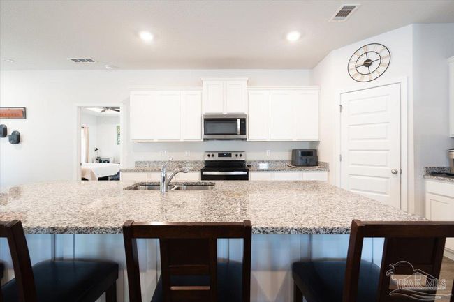 8177 Majestic Cypress Dr, House other with 4 bedrooms, 4 bathrooms and 4 parking in Milton FL | Image 9