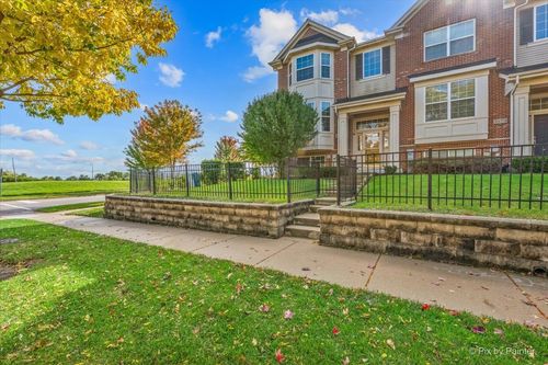 1671 Maple Ave, Hanover Park, IL, 60133-3980 | Card Image