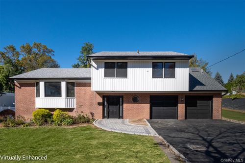 221 Falmouth Rd, Scarsdale, NY, 10583-4737 | Card Image