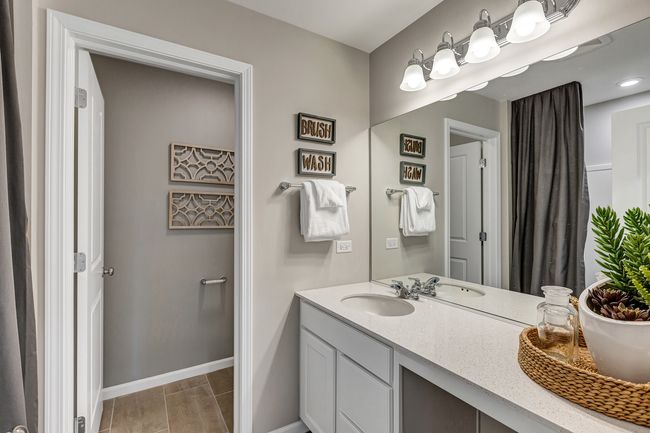 2415 Lucent Ln, House other with 3 bedrooms, 3 bathrooms and 2 parking in Naperville IL | Image 22