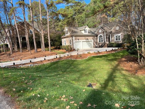 353 Marietta Rd, Mooresville, NC, 28117-8427 | Card Image