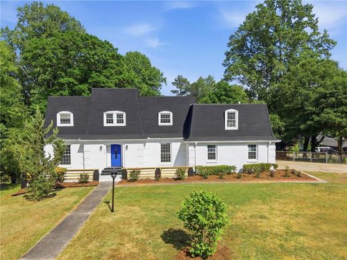 492 S Susan Creek Dr, Stone Mountain, GA, 30083-4426 | Card Image