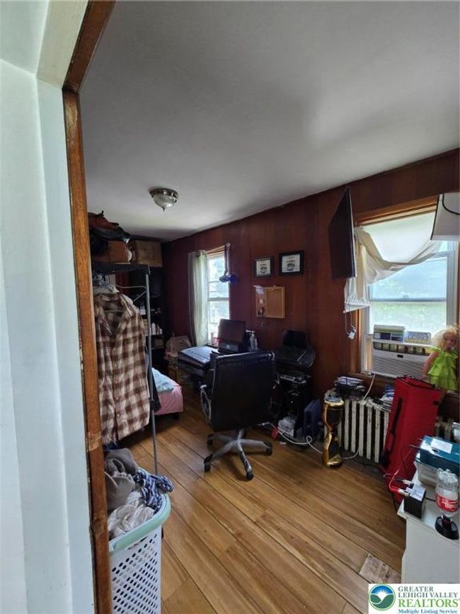 2018 Hanover Ave, House other with 4 bedrooms, 2 bathrooms and null parking in Allentown PA | Image 24