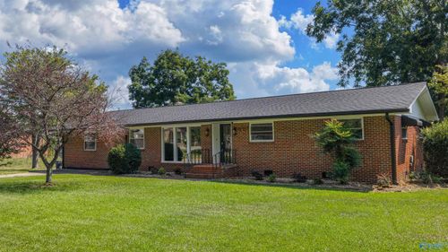 61 Rains Avenue, Rainsville, AL, 35986 | Card Image