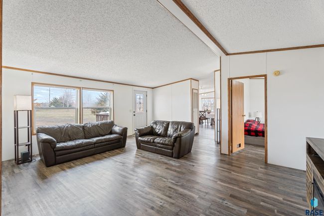 27052 463 Rd Ave, House other with 3 bedrooms, 2 bathrooms and null parking in Chancellor SD | Image 8