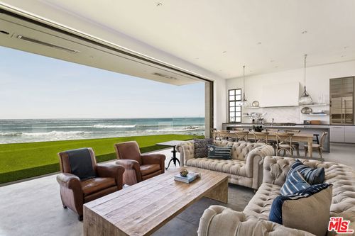 23956 Malibu Rd, MALIBU, CA, 90265-4606 | Card Image