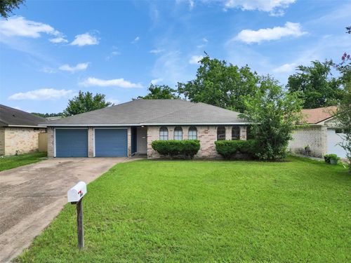 18726 Wood Glen Ln, Houston, TX, 77084-3832 | Card Image