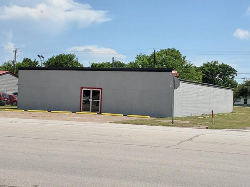 203 S Gulf Blvd, Freeport, TX, 77541-4809 | Card Image