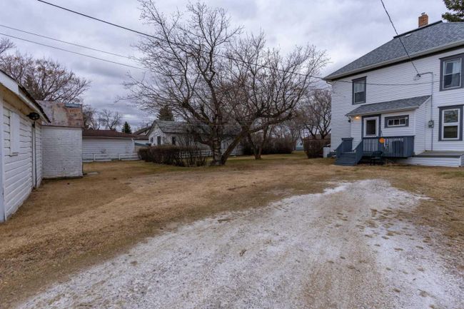 5037 48 Street, Home with 4 bedrooms, 1 bathrooms and 3 parking in Daysland AB | Image 22