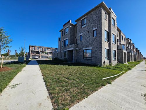 114 Robert Eaton Ave, Markham, ON, L3S0G1 | Card Image