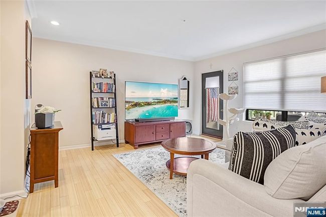 8915 Bergenwood Ave, Condo with 1 bedrooms, 1 bathrooms and null parking in North Bergen NJ | Image 10