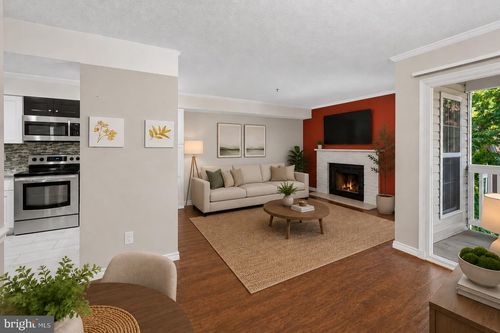 323-1504 Lincoln Way, MCLEAN, VA, 22102-5857 | Card Image