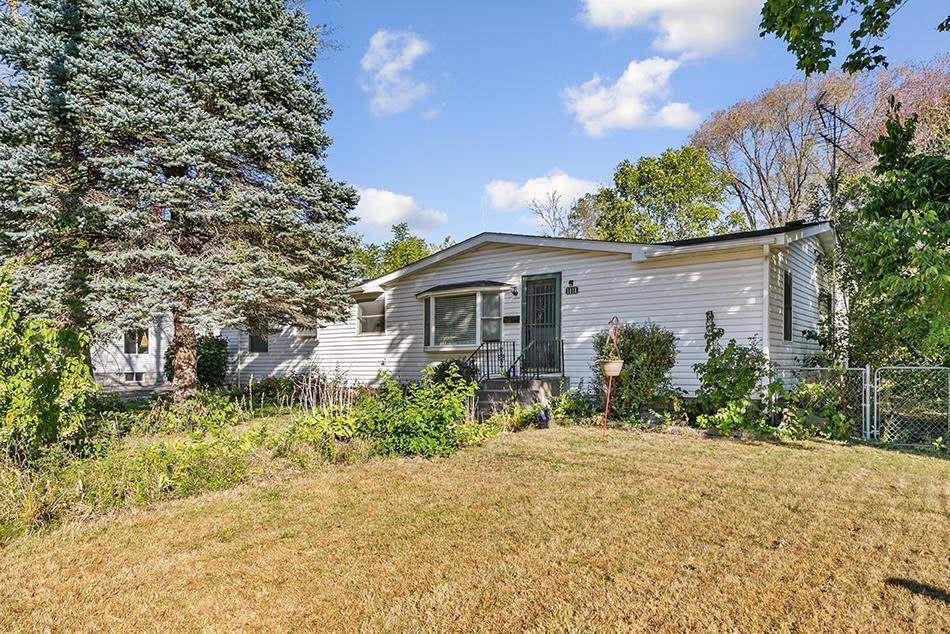 6th St, Faribault, MN 55021
