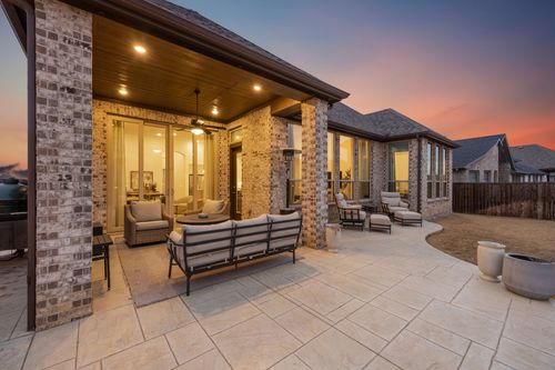 1816 Trotter Trl, Aubrey, TX, 76227-4380 | Card Image