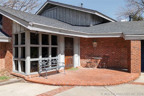 2100 Star Ct, Bartlesville, OK, 74006-6109 | Card Image