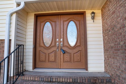 209 N Hill Dr, Boiling Springs, SC, 29316-1916 | Card Image